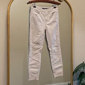 Tommy Hilfiger High Rise Tribeca Skinny Corduroy Pants Color: Cream Size 6
